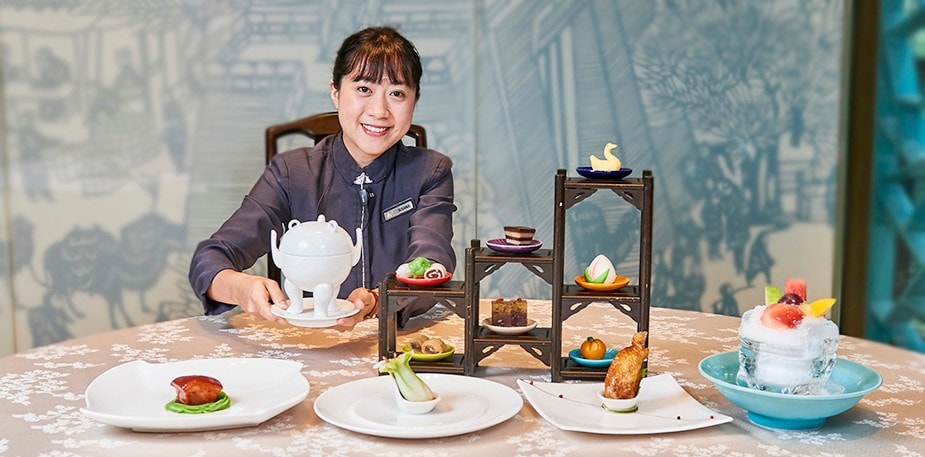 餐飲服務創新(四) 讓生意翻倍的主題宴推手：故宮晶華食藝文解說員